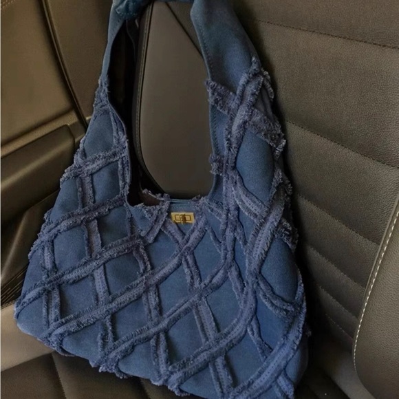 Brand new bag - Picture 3 of 8